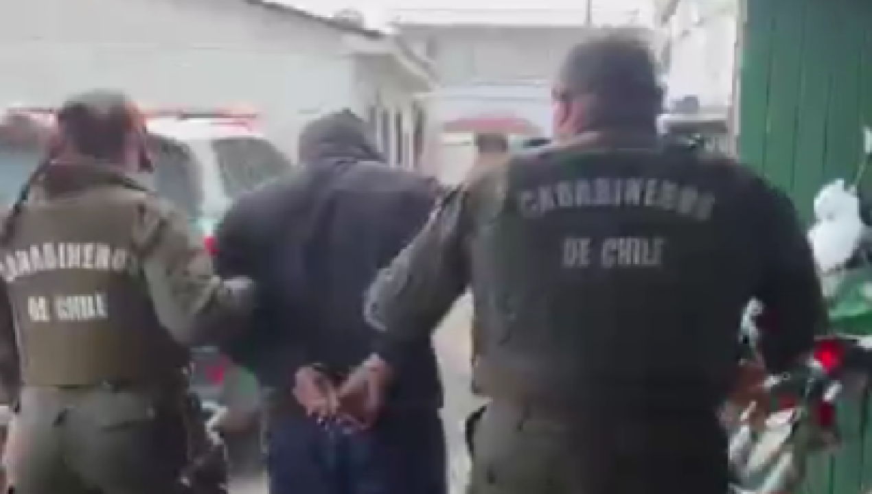 /detienen-en-flagrancia-a-sujeto-por-robo-y-desacato-en-canete