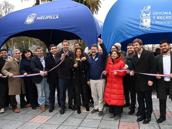 Reabren Plaza Los Héroes de Melipilla